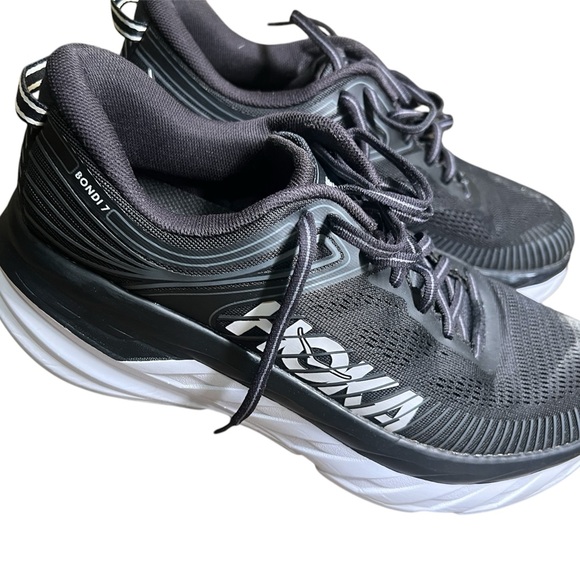 Hoka Men's Black Bondi 7 Running Shoes - Picture 1 of 5